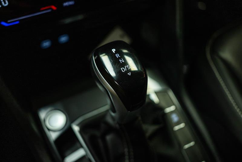 Used 2024 Volkswagen Tiguan Wolfsburg Edition AWD/4WD image 19