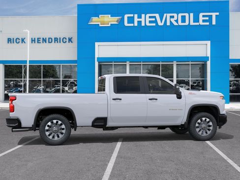 New 2026 Chevrolet Silverado 2500 Custom w/ Custom Value Package AWD/4WD image 7