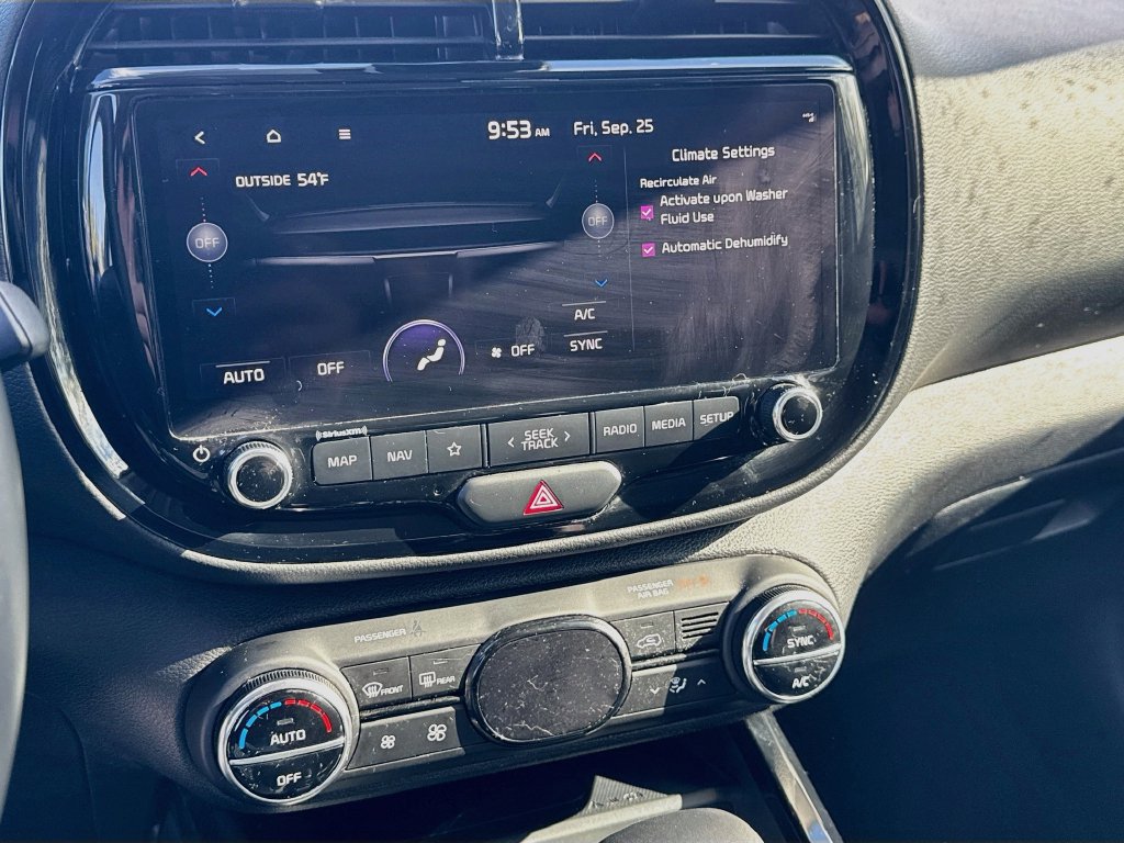 Certified 2023 Kia Soul GT-Line FWD image 19