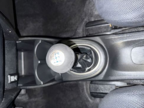 Used 2013 Honda Fit Sport image 22