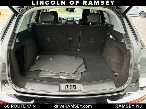 Used 2022 Lincoln Corsair AWD w/ Equipment Group 101A image 6