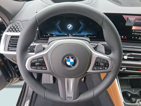New 2026 BMW X6 xDrive40i w/ Executive Package image 16