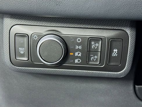 Used 2022 Ford Mustang Mach-E Premium image 14