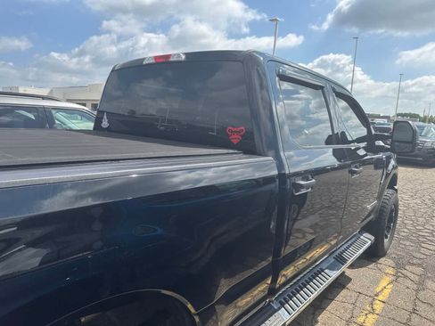 Used 2018 Ford F250 XLT w/ XLT Value Package AWD/4WD image 12