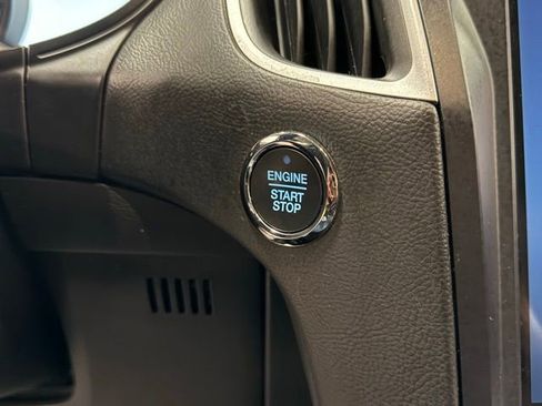 Certified 2022 Ford Edge SEL image 17