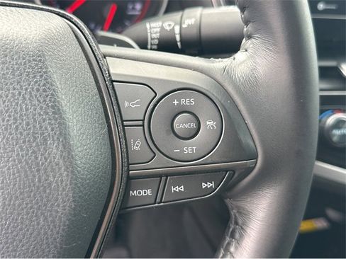 Used 2022 Toyota Camry XSE image 24