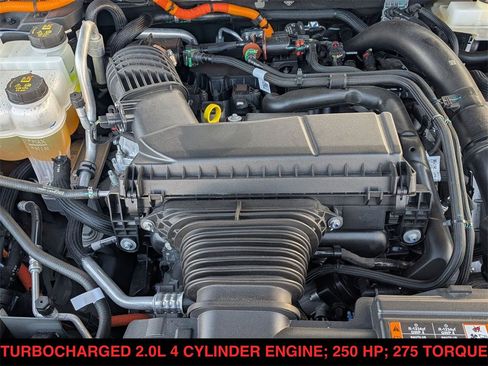 Used 2025 Lincoln Nautilus Reserve image 20