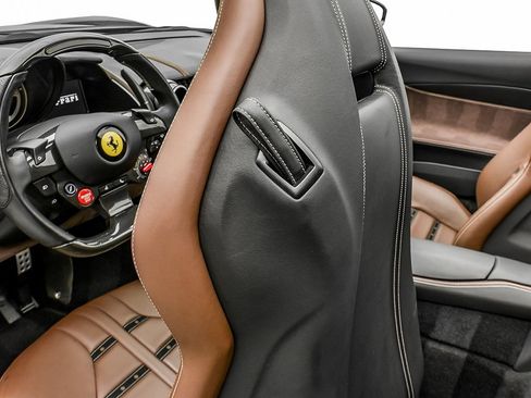Certified 2022 Ferrari 812 GTS image 10