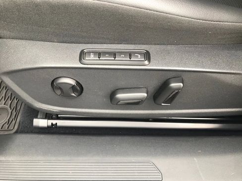 Used 2022 Volkswagen ID.4 Pro S w/ Gradient Package image 66