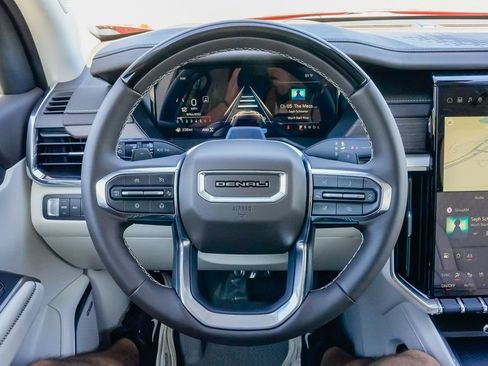 New 2026 GMC Acadia Denali w/ Super Cruise Package AWD/4WD image 17
