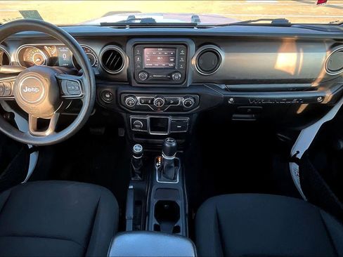 Used 2020 Jeep Wrangler Sport image 10