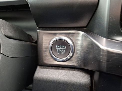 Used 2023 Ford F250 Lariat w/ Lariat Ultimate Package image 25