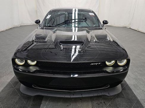 Used 2015 Dodge Challenger SRT Hellcat image 6