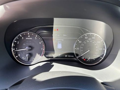 Used 2024 INFINITI QX80 Luxe RWD image 14