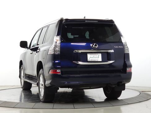 Used 2023 Lexus GX 460 Premium w/ Premium Package AWD/4WD image 3