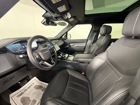 Used 2025 Land Rover Range Rover Sport SE AWD/4WD image 5
