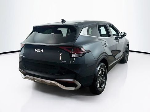 Used 2023 Kia Sportage LX AWD/4WD image 11