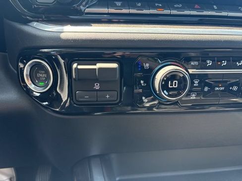 New 2026 Chevrolet Silverado 2500 LTZ w/ LTZ Premium Package AWD/4WD image 46
