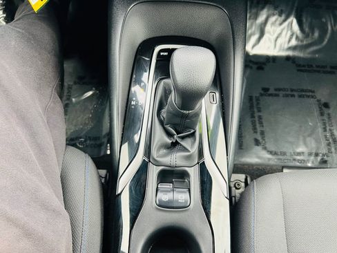 Used 2021 Toyota Corolla SE w/ Carpet Mat Package (TMS) image 27