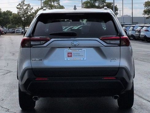 Used 2025 Toyota RAV4 XLE w/ Convenience Package AWD/4WD image 6