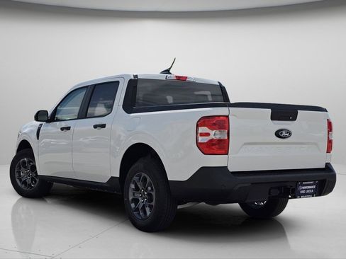 New 2026 Ford Maverick XLT w/ XLT Luxury Package AWD/4WD image 18