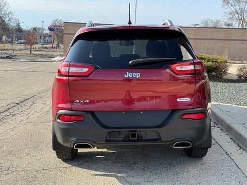 Used 2016 Jeep Cherokee Latitude w/ Comfort & Convenience Group image 4