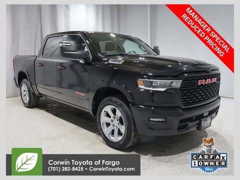 Used 2025 RAM 1500 Big Horn AWD/4WD image 1