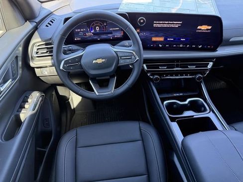 New 2026 Chevrolet Traverse LT w/ Sun and Wheel Package image 32