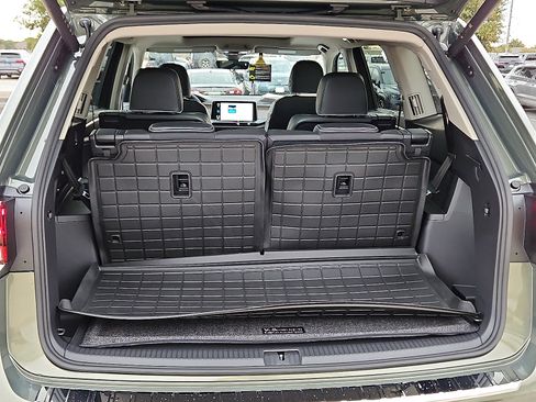 New 2026 Volkswagen Atlas SEL Premium R-Line image 6