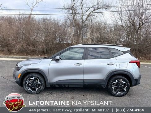 Certified 2025 Kia Seltos S image 2