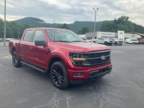 New 2026 Ford F150 XLT w/ Equipment Group 302A MID AWD/4WD image 3