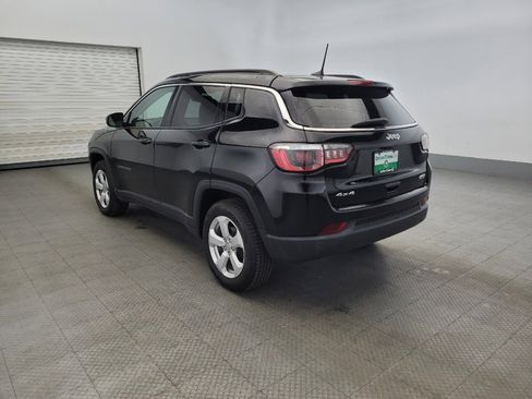 Used 2017 Jeep Compass Latitude w/ Popular Equipment Group image 5