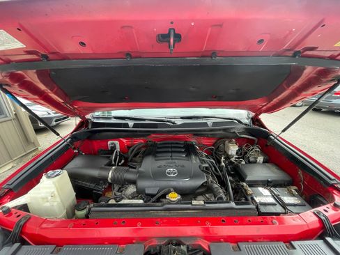 Used 2015 Toyota Tundra SR5 w/ TRD Off Road Package image 22