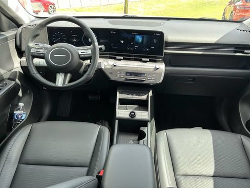 Certified 2024 Hyundai Kona Limited FWD image 18