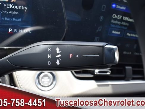 New 2026 Chevrolet Equinox LT w/ Convenience Package II FWD image 24