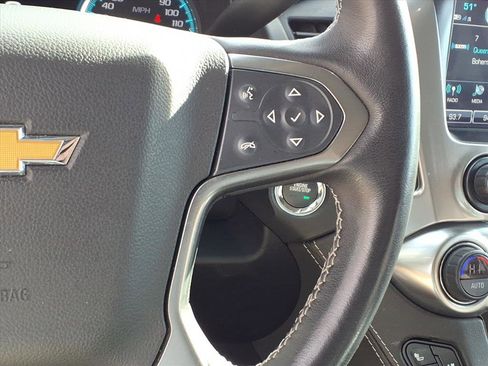 Used 2020 Chevrolet Tahoe Premier w/ Premier Plus Edition image 17