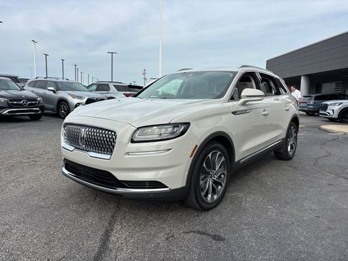 Certified 2023 Lincoln Nautilus Reserve w/ Equipment Group 201A AWD/4WD image 3