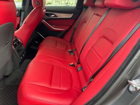 New 2026 Jaguar F-PACE R-Dynamic S image 8
