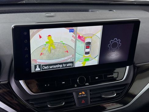 Certified 2023 Nissan Altima 2.0 SR image 5