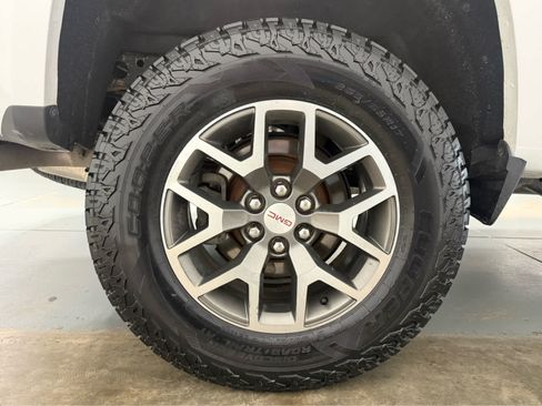 Used 2021 GMC Canyon AT4 AWD/4WD image 10