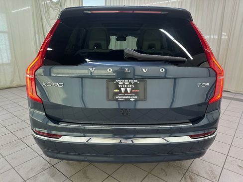 Used 2025 Volvo XC90 T8 Plus w/ Protection Package Premier AWD/4WD image 6