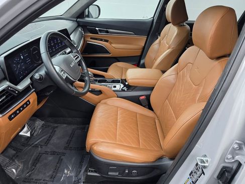 Used 2025 Kia Telluride SX Prestige X-Line image 9