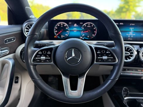 Used 2021 Mercedes-Benz CLA 250 image 25