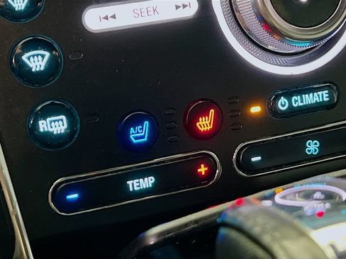 Used 2018 Ford Explorer Sport w/ Equipment Group 401A AWD/4WD image 22