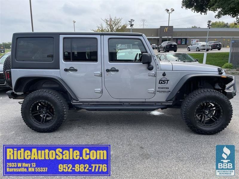 Used 2014 Jeep Wrangler Unlimited Sport w/ Quick Order Package 24S AWD/4WD image 4