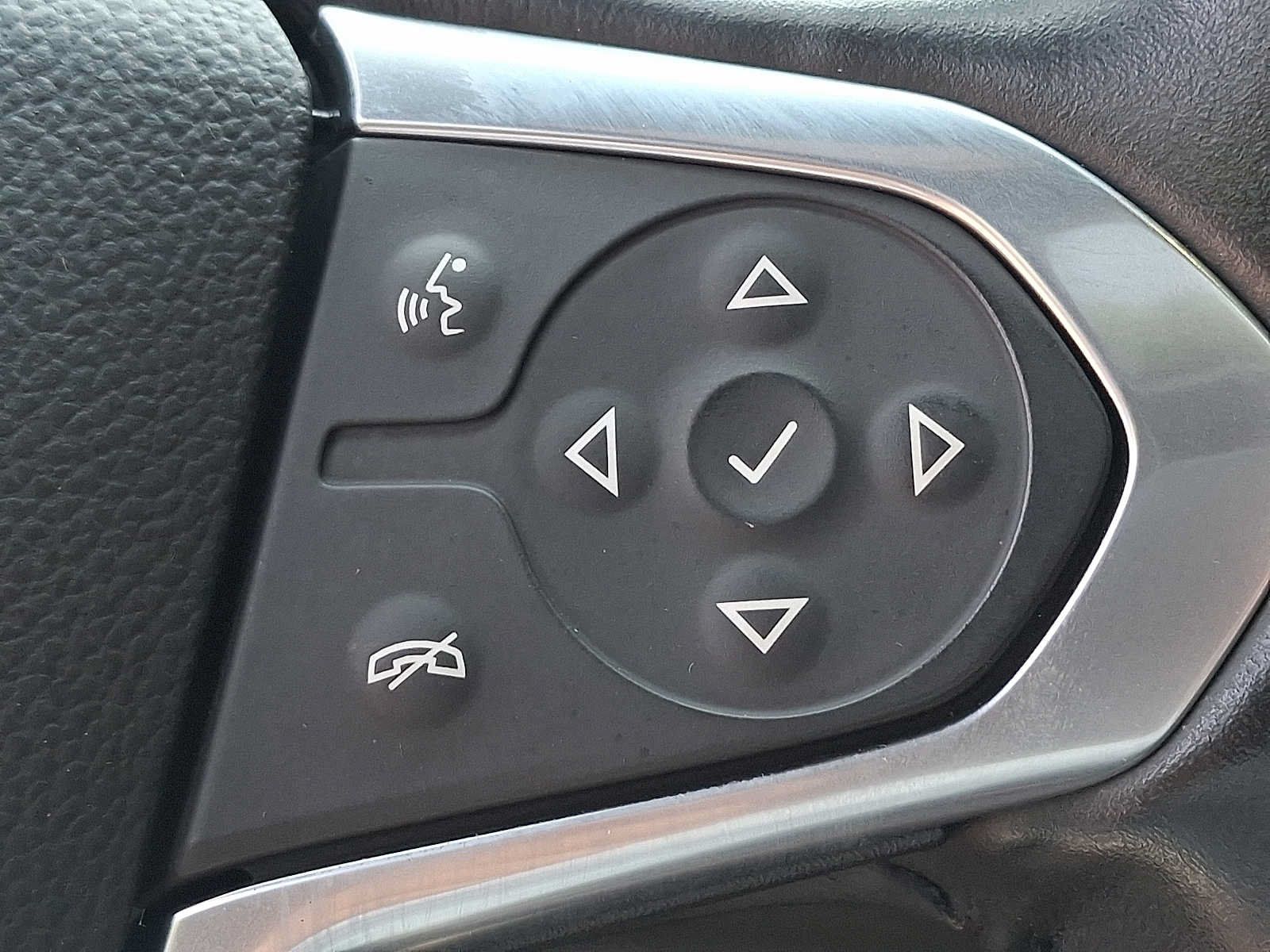 Certified 2022 Chevrolet Traverse RS AWD/4WD image 23
