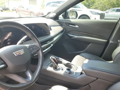 Certified 2024 Cadillac XT4 Sport FWD image 23