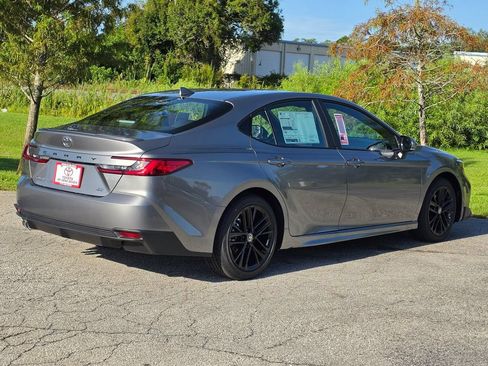 New 2026 Toyota Camry SE FWD image 6