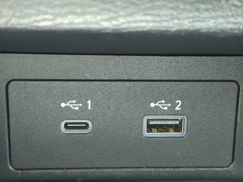 Used 2024 Mitsubishi Outlander SEL image 32