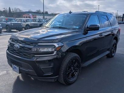 Used 2024 Ford Expedition XLT